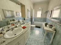 Resale - Villa - Benimar