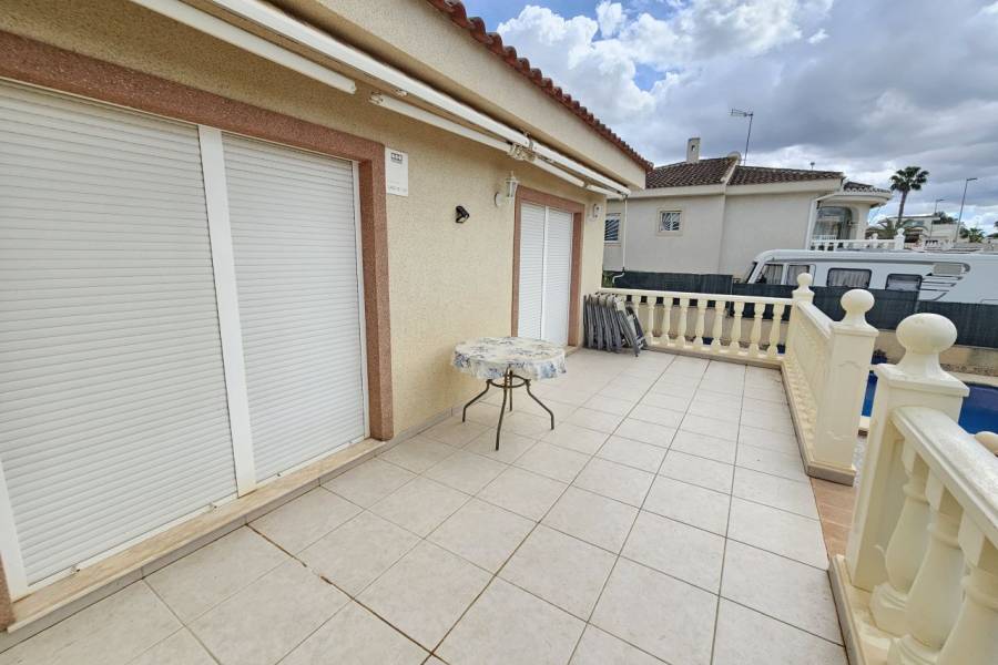 Reventa - Villa - Benijofar - Benimar