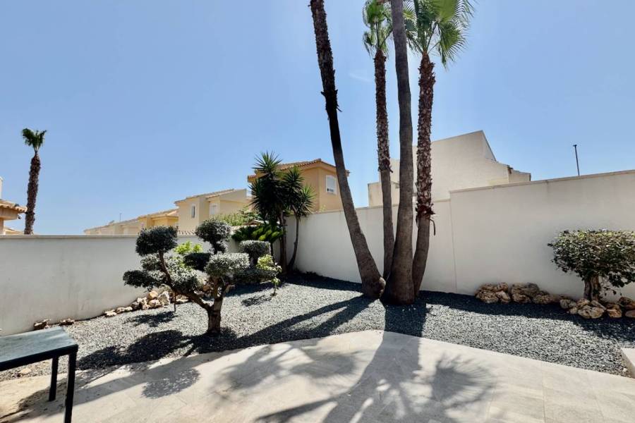 Reventa - Villa - Ciudad Quesada - Lo Pepin