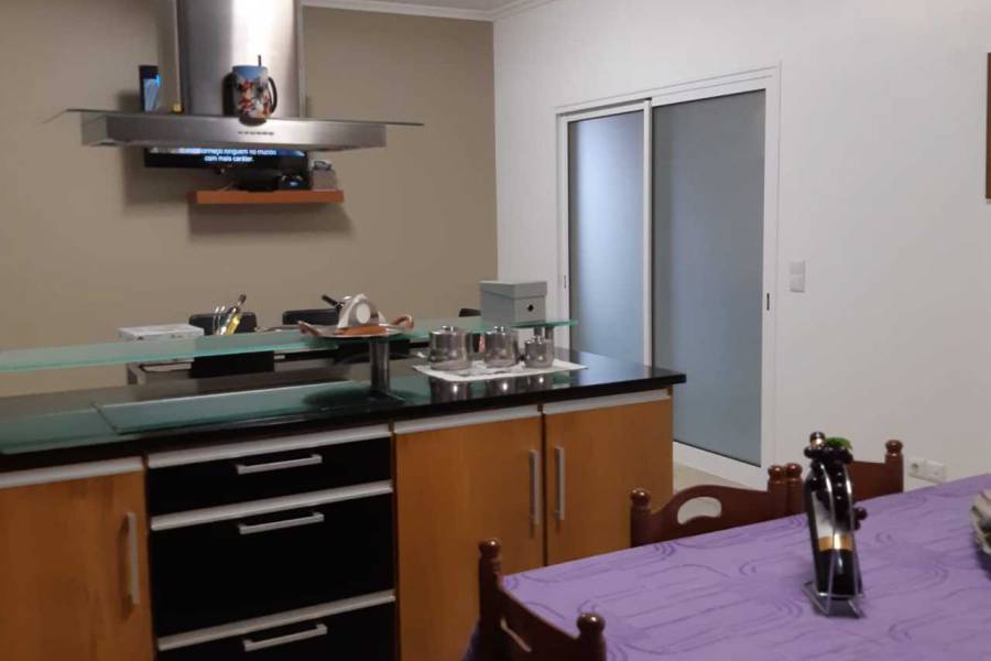 Resale - Villa - Funchal