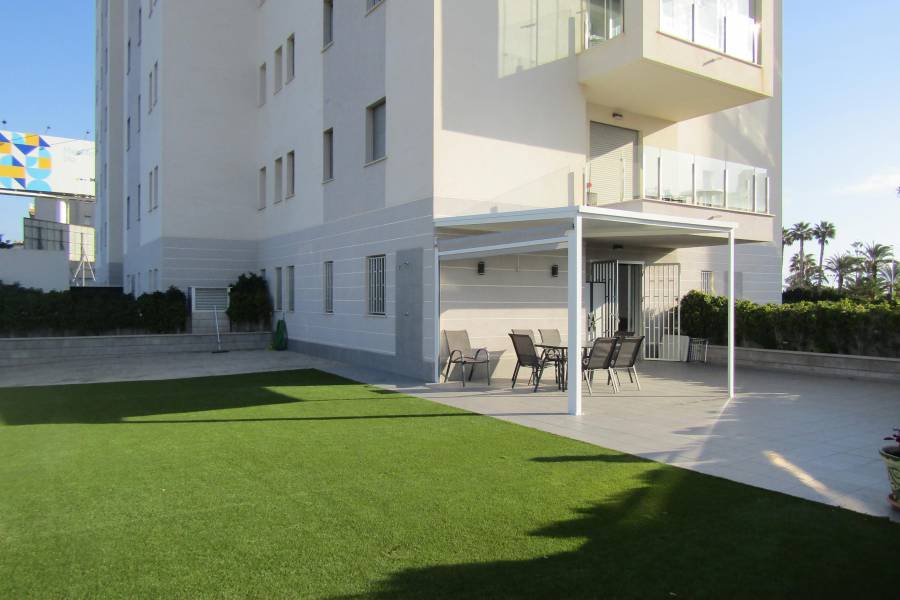 Resale - A - La Mata