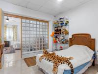Resale - Villa - Jacarilla