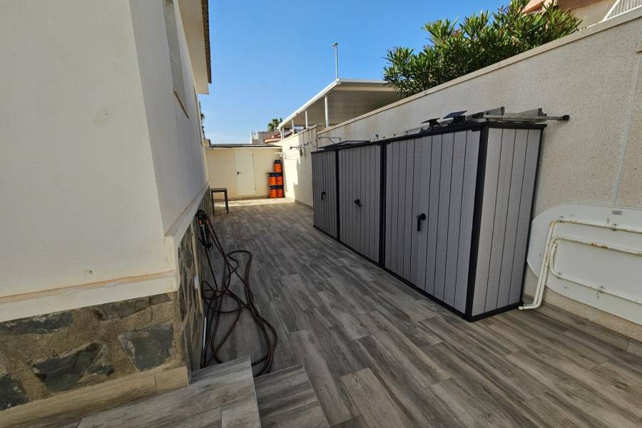 Reventa - Villa - Ciudad Quesada - Lo Pepin