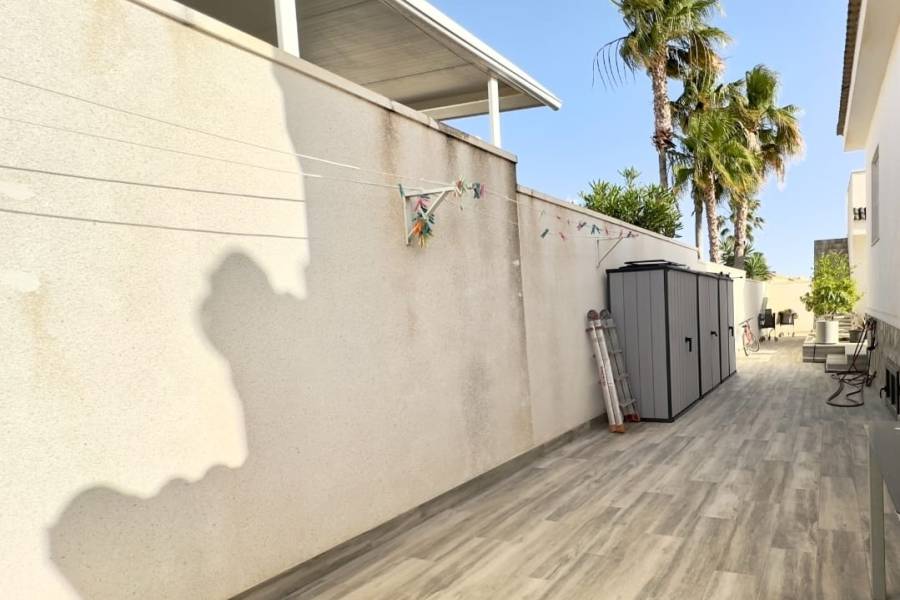 Reventa - Villa - Ciudad Quesada - Lo Pepin
