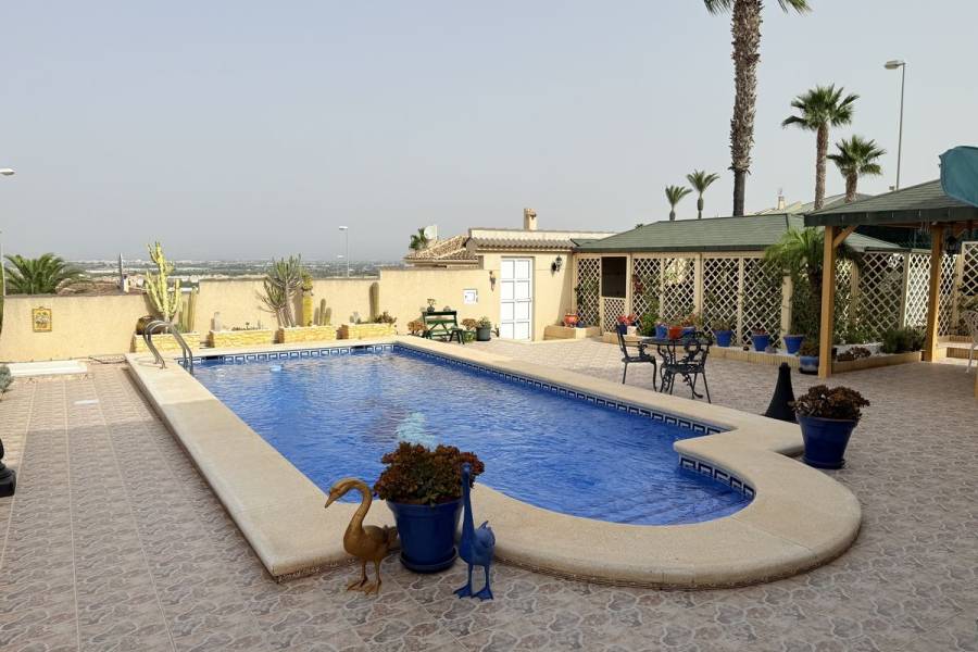 Reventa - Villa - Benimar