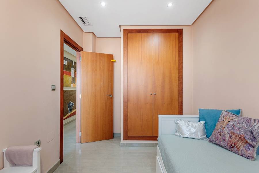 Resale - Townhouse - Guardamar del Segura
