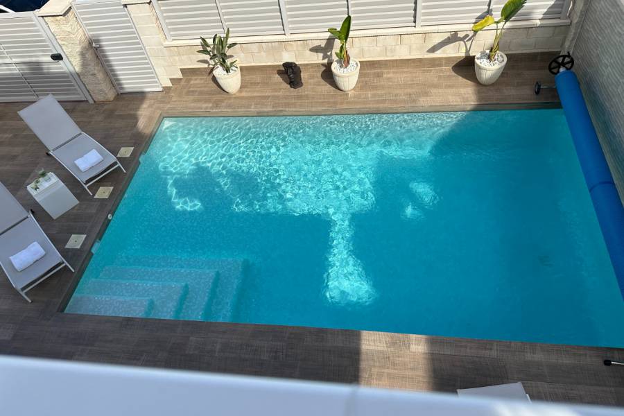 Reventa - Villa - Torrevieja