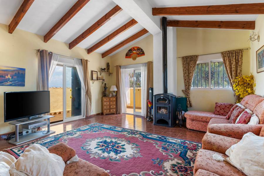 Resale - Villa - Jacarilla