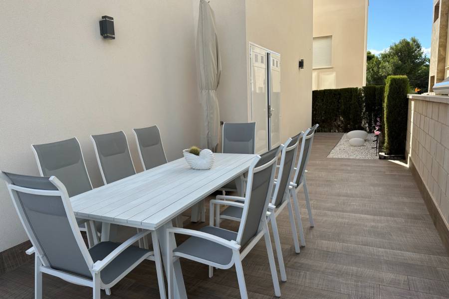 Reventa - Villa - Torrevieja