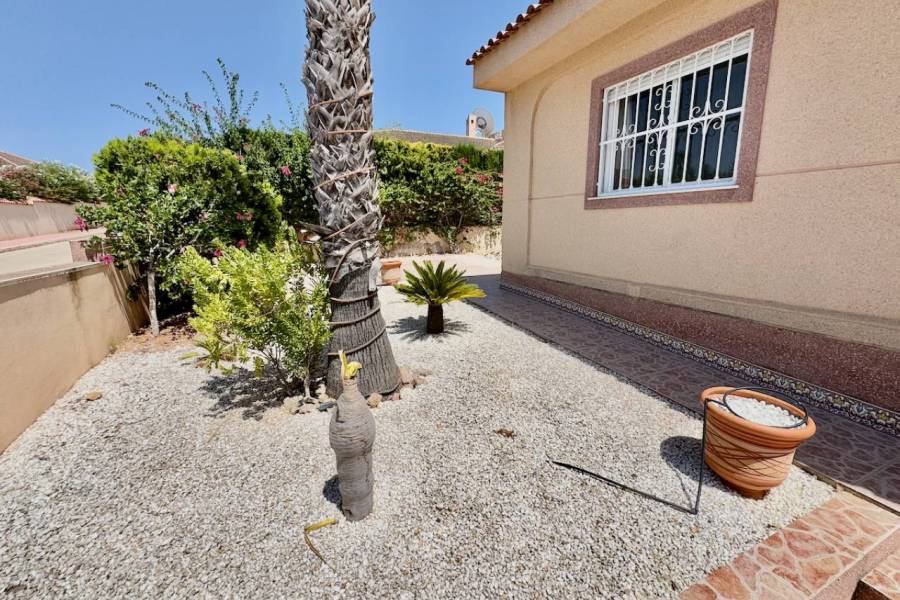 Reventa - Villa - Benijofar
