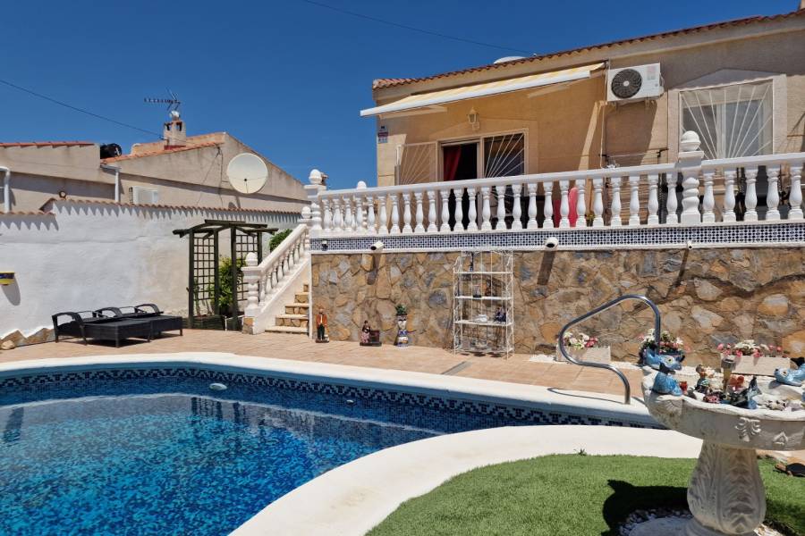Resale - Villa - Ciudad Quesada - Doña Pepa