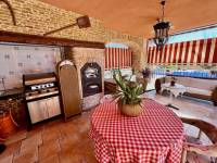 Resale - Finca / Country Property - Los Montesinos