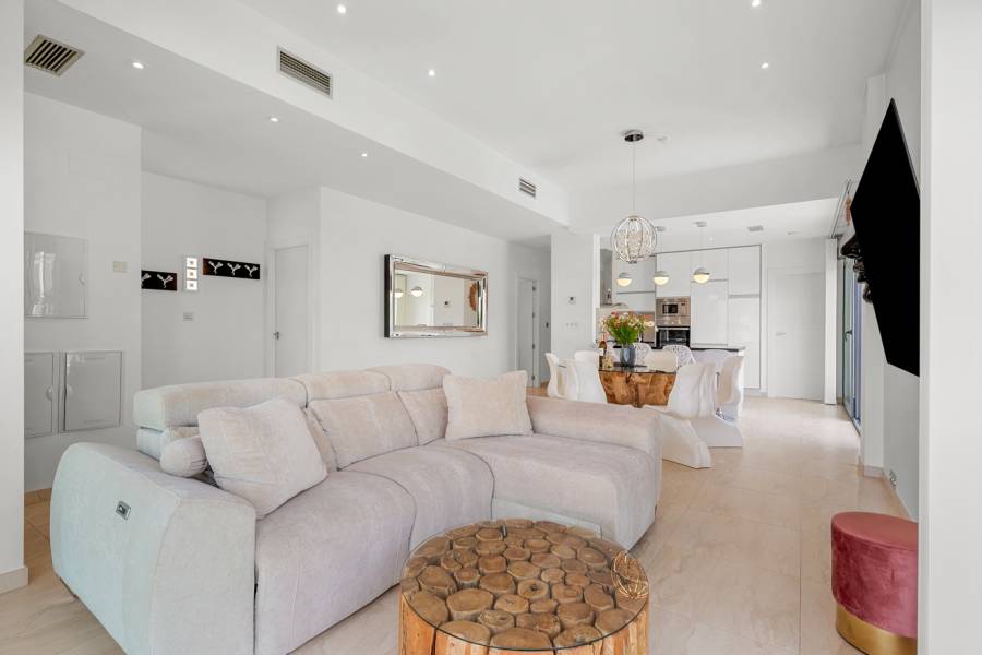 Resale - Villa - Orihuela costa - Villamartín