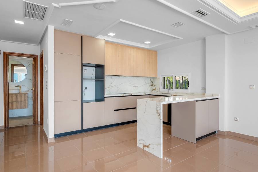 Reventa - Villa - Torrevieja