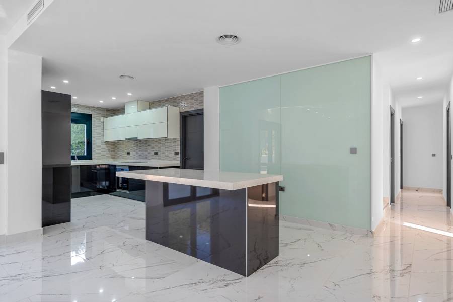 Resale - Villa - Campoamor