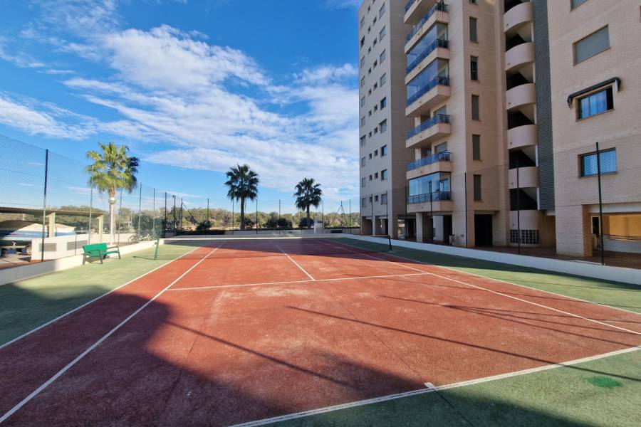 Resale - Apartment - Guardamar Del Segura - SUP-7 & Port Area