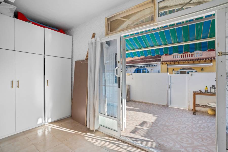 Resale - bungalow - Torrevieja - La Siesta