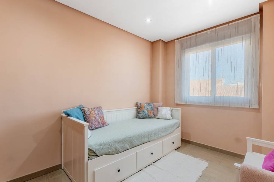 Resale - Townhouse - Guardamar del Segura