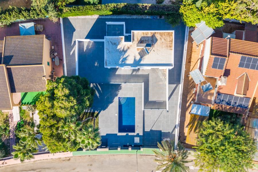 Resale - Villa - Campoamor