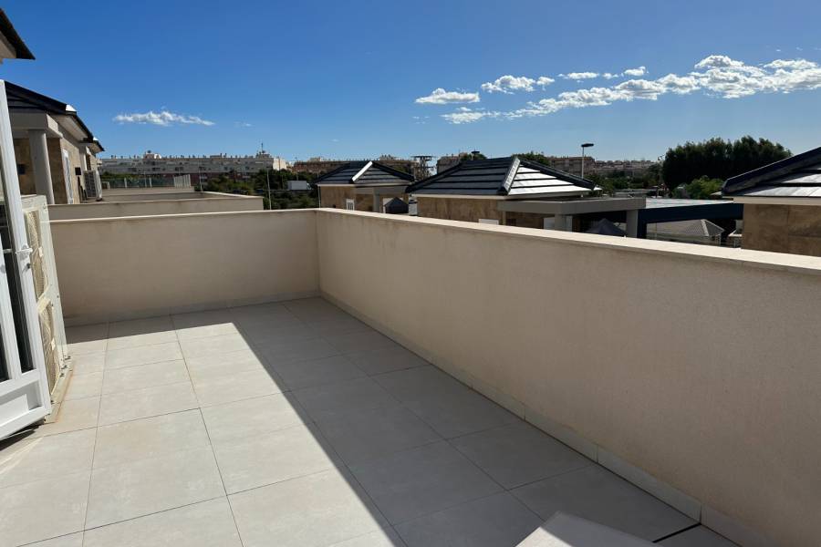 Reventa - Villa - Torrevieja