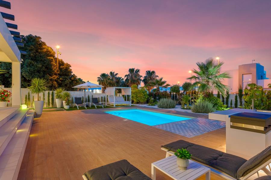 Resale - Villa - Ciudad Quesada - Rojales