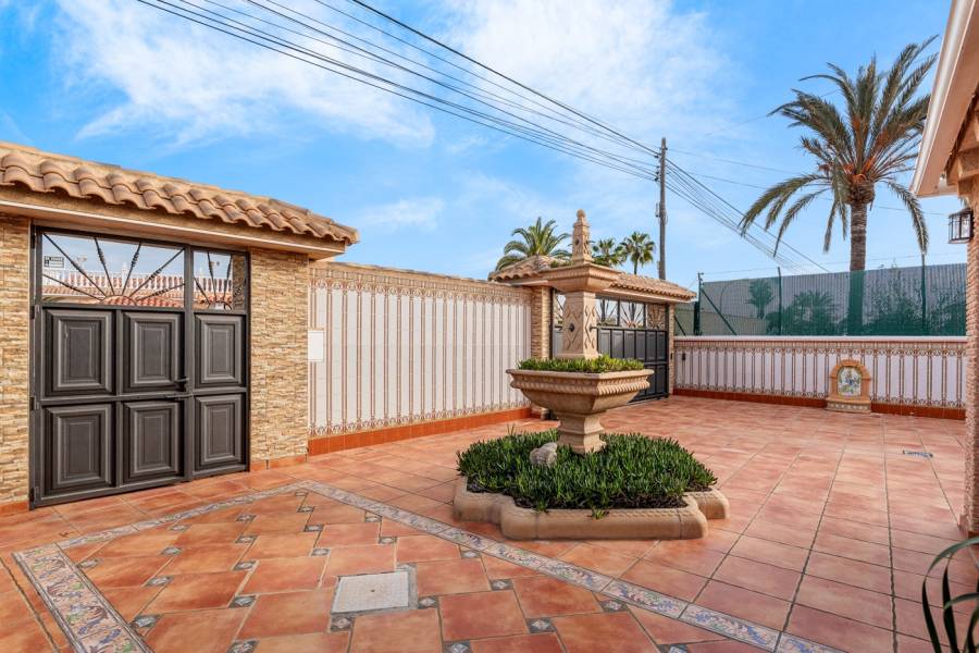 Reventa - Chalet - Torrevieja