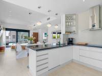 Resale - Villa - Orihuela costa - Villamartín