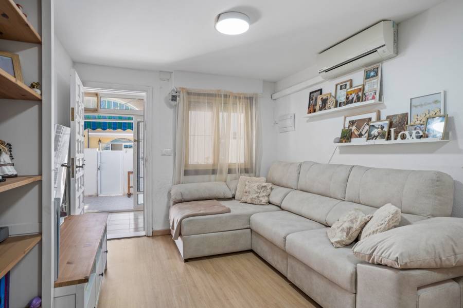 Resale - bungalow - Torrevieja - La Siesta