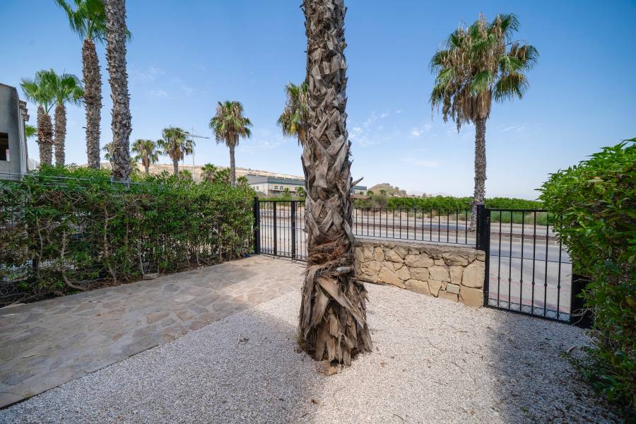 Resale - bungalow - Algorfa