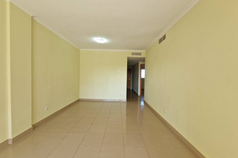 Resale - Apartment - Guardamar Del Segura - SUP-7 & Port Area