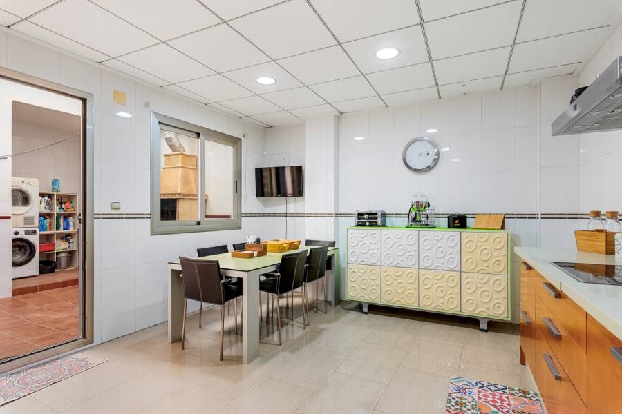Resale - Townhouse - Guardamar del Segura