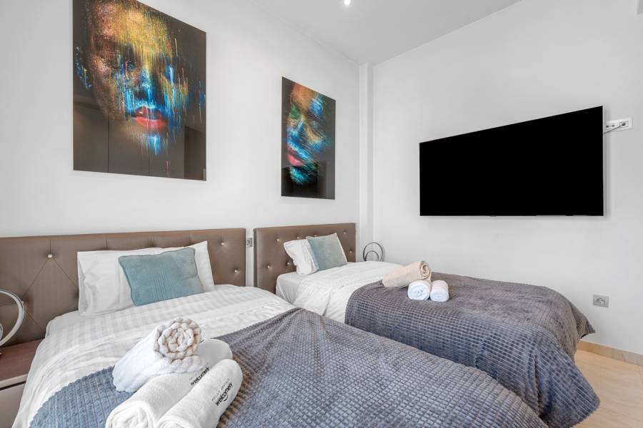 Resale - Villa - Orihuela costa - Villamartín