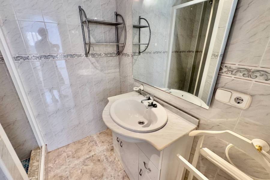Reventa - Villa - Benijofar