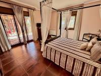 Resale - Finca / Country Property - Los Montesinos