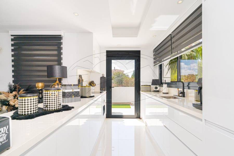 Resale - Villa - Ciudad Quesada