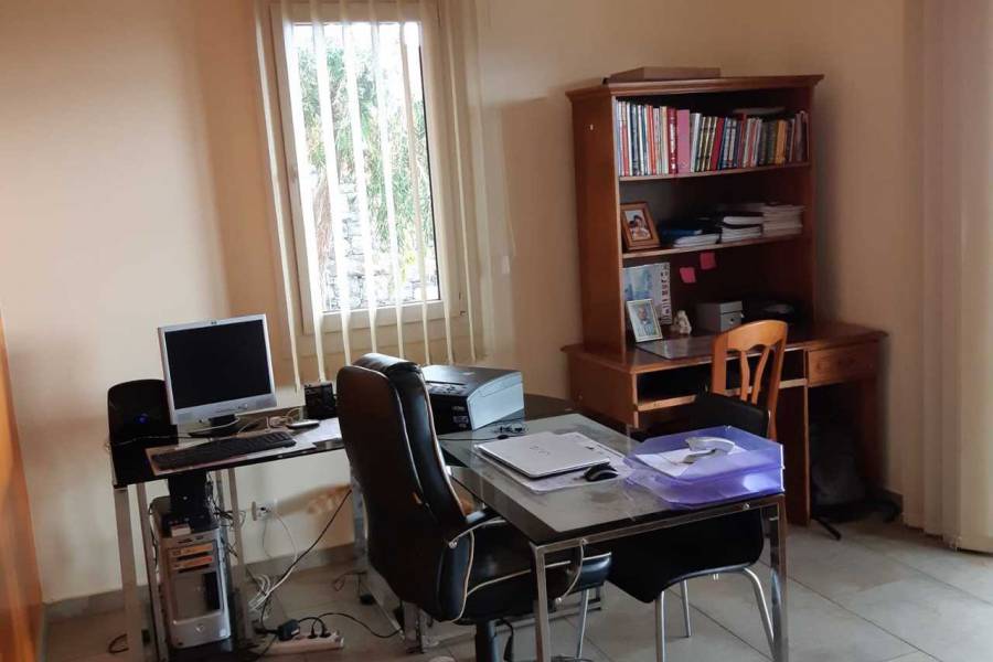 Resale - Villa - Funchal