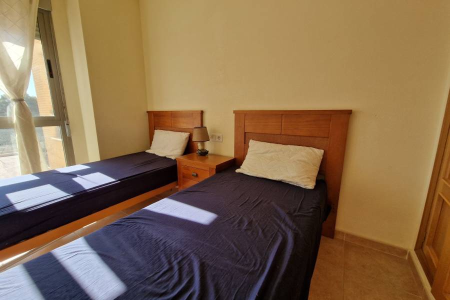 Resale - Apartment - Guardamar Del Segura - SUP-7 & Port Area