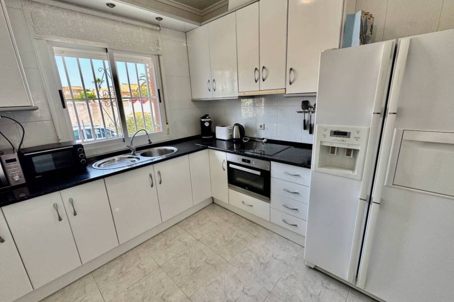 Reventa - Villa - Ciudad Quesada - Lo Pepin