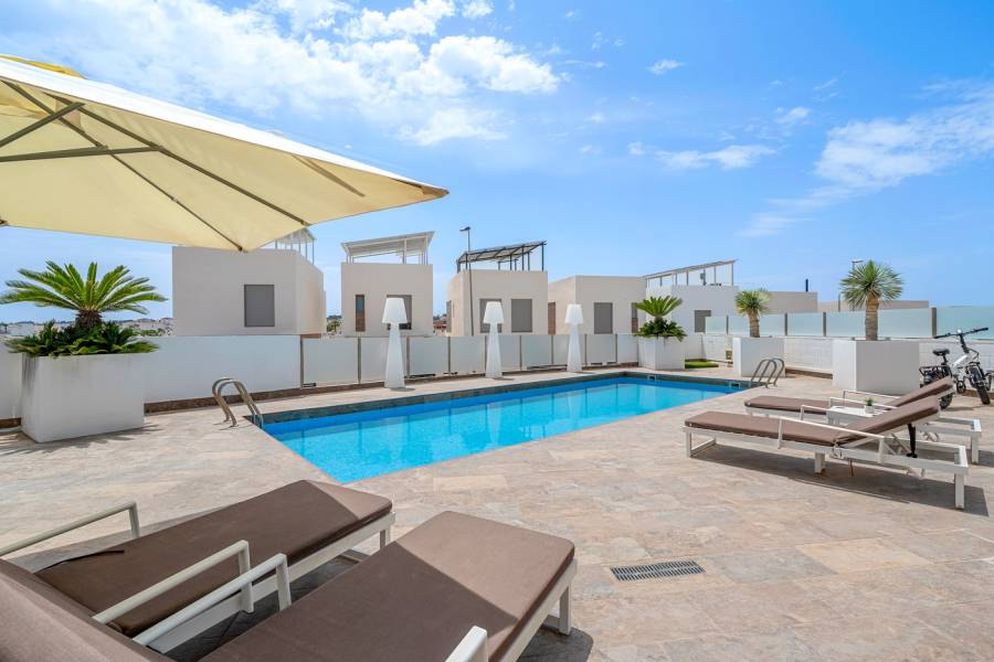 Resale - Villa - Orihuela costa - Villamartín