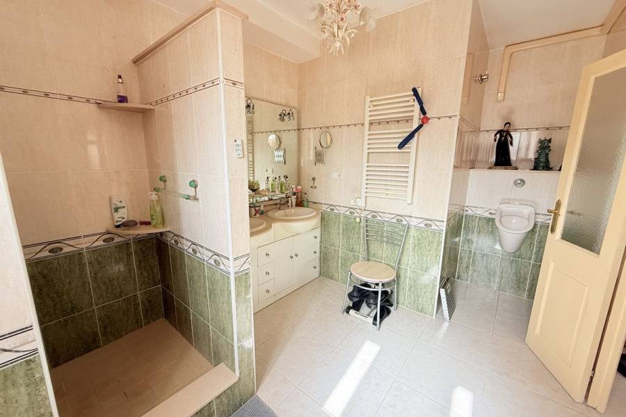 Reventa - Villa - Benimar