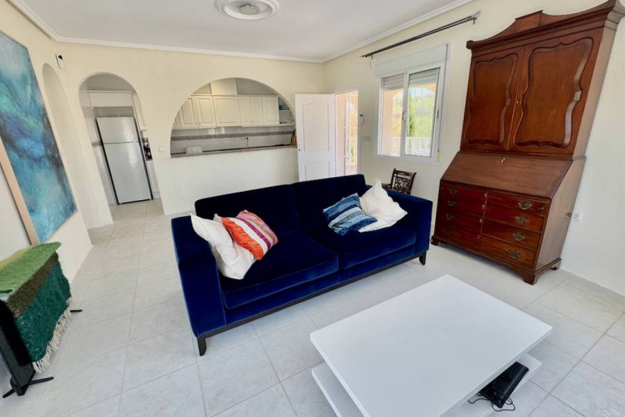 Resale - Villa - Ciudad Quesada