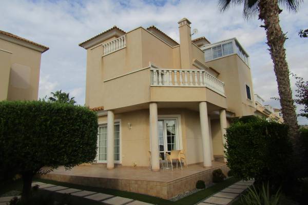 S - Resale - El Raso - Guardamar - El Raso - Guardamar S - Resale - El Raso - Guardamar - El Raso - Guardamar