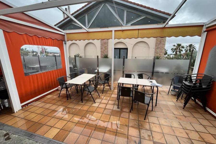 Reventa - Commercial - Algorfa - La Finca Golf Resort