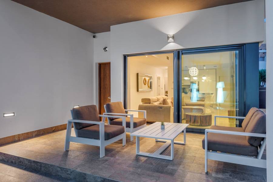 Resale - Villa - Orihuela costa - Villamartín