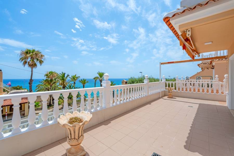 Reventa - Villa - Torrevieja