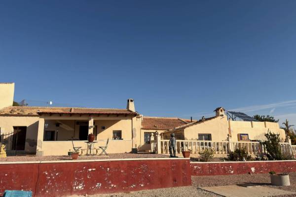 Finca / Country Property - Resale - Orihuela - Orihuela