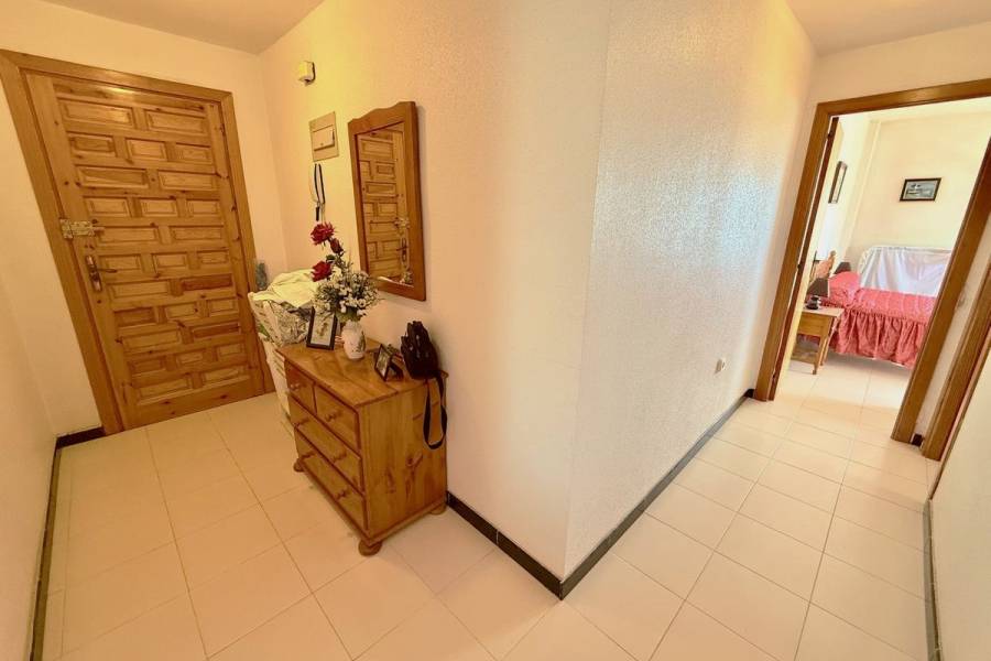 Resale - Apartment - Torrevieja