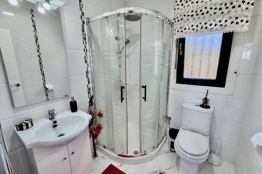 Reventa - Villa - Algorfa - Lomas De La Juliana