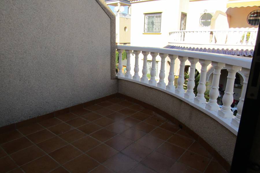 Reventa - Q - El Raso - Guardamar