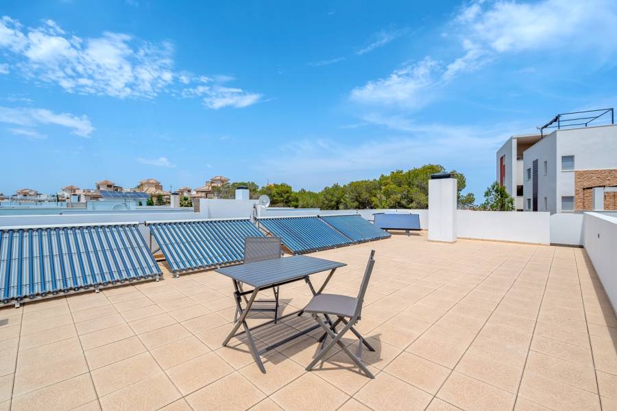 Resale - Villa - Orihuela costa - Villamartín